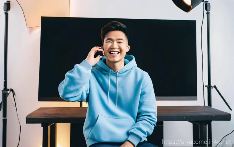 아시아 코미디언 SNS 영향력 - An Asian female comedian, wearing a modest yet fashionable patterned tunic and trousers, animatedly ...